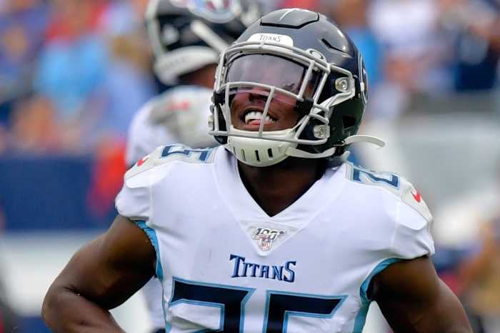Tennessee Titans cornerback Adoree' Jackson (25) reacts after breaking up a pass against the Buffalo Bills during the first half at Nissan Stadium.